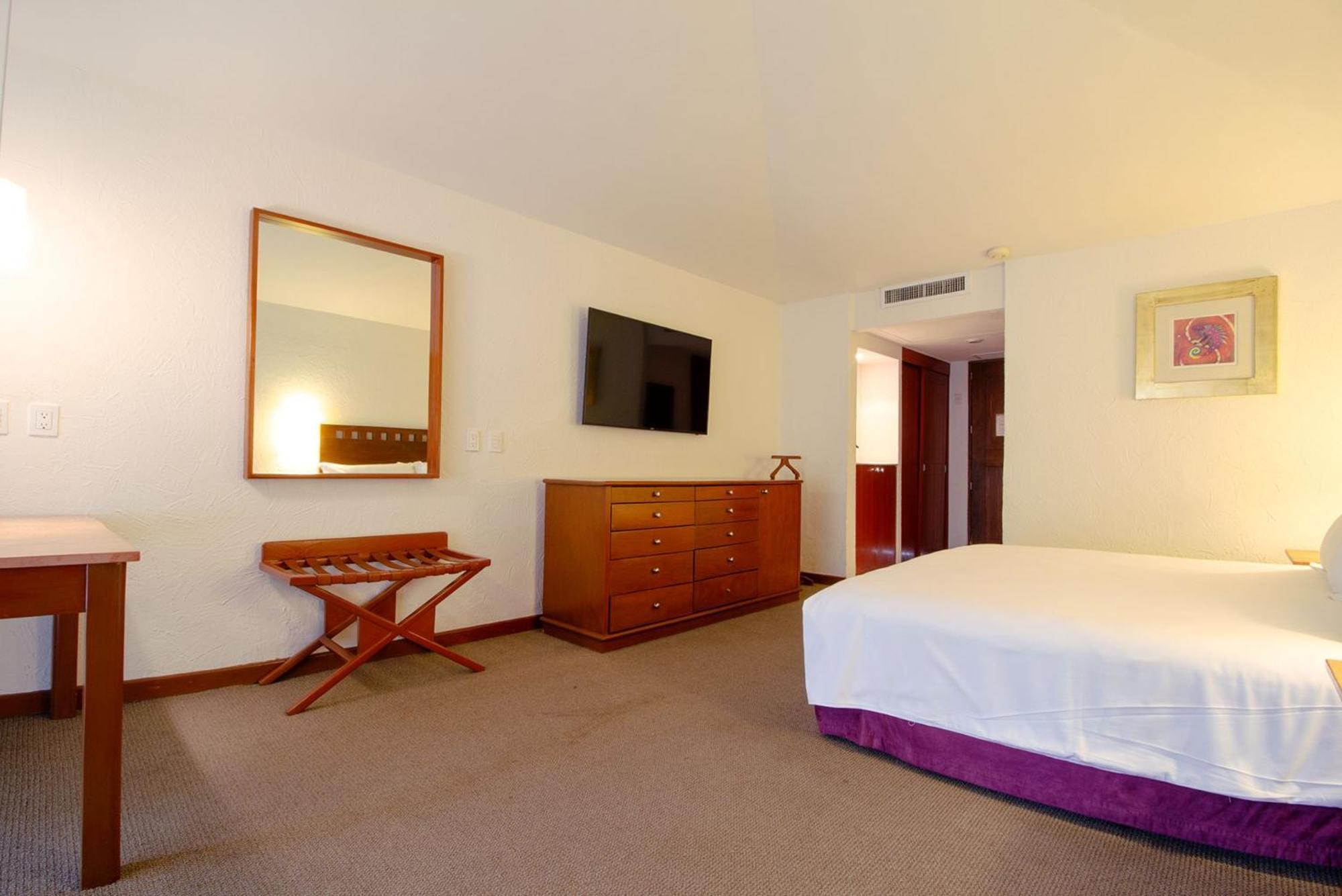 מלון ספופן Camino Real Guadalajara מראה חיצוני תמונה A room at the hotel